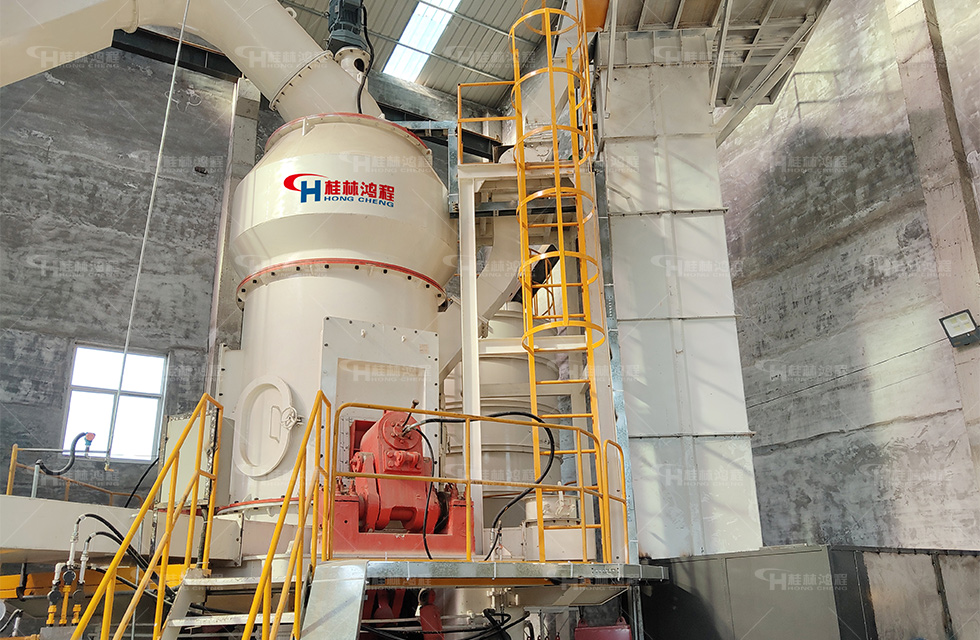 鋁礬土磨粉機(jī) 鋁礬土磨粉機(jī)